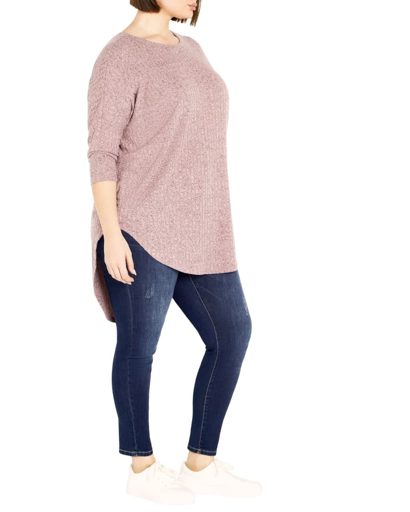 Front of a model wearing a size 20 TUNIC KYM RIB HACCI in Blush by Zim & Zoe. | dia_product_style_image_id:318147